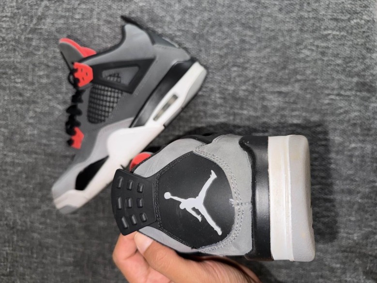 air Jordan 4