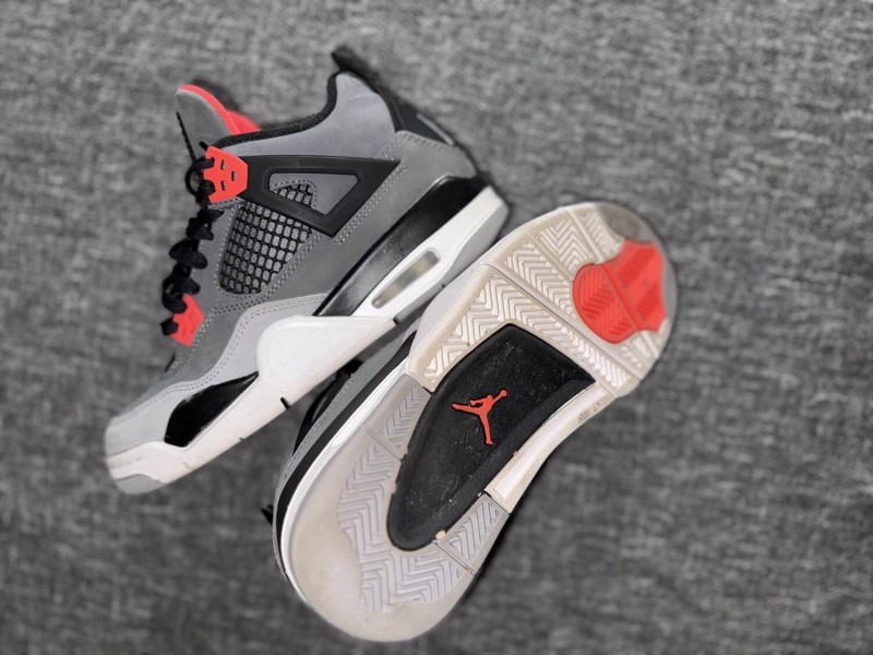 air Jordan 4