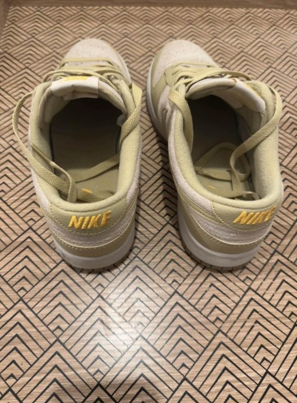 Nike Dunk Low Kaki Suede Gum 2