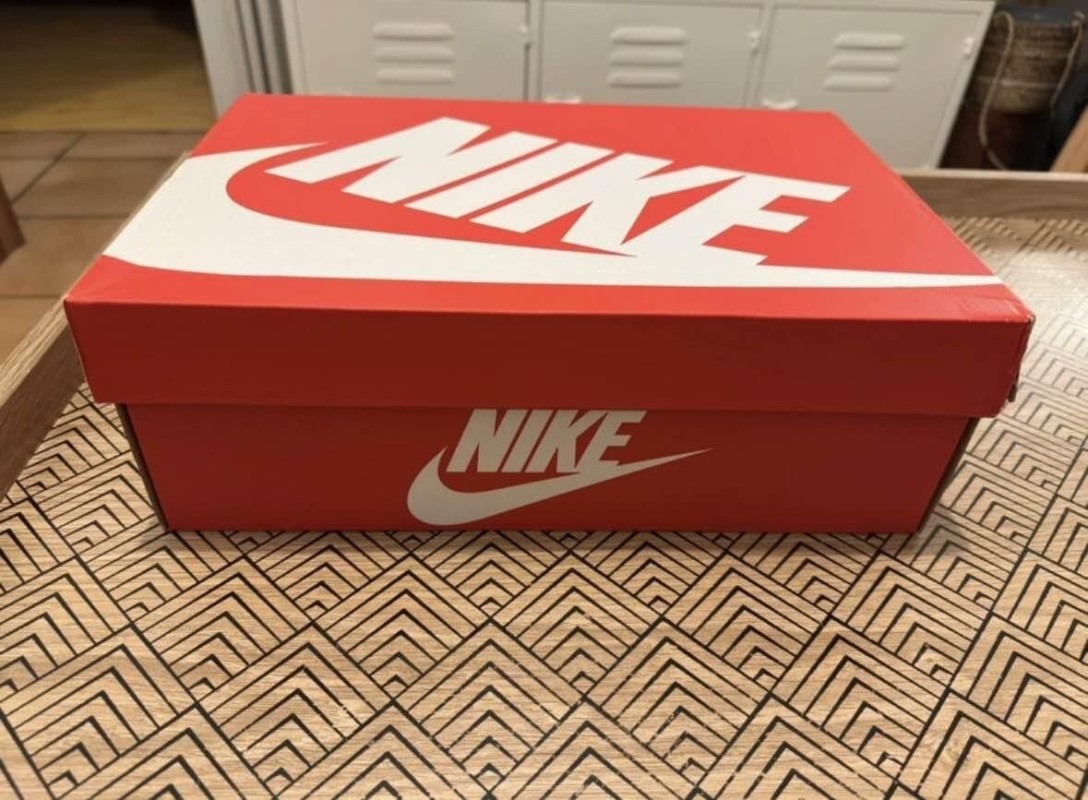 Nike Dunk Low Kaki Suede Gum 2