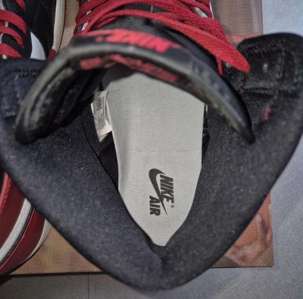 Jordan 1 "Black Toe" 2025