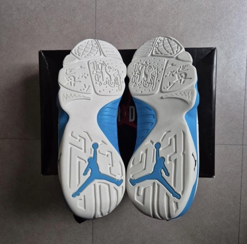 Jordan 9 "Powder Blue" 2024 2