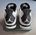 Jordan 4 "Military Black"