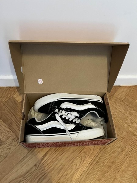 Vans Knu Skool