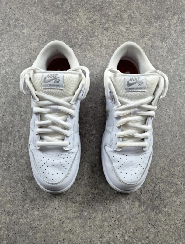 Nike SB Dunk Low Supreme 94 White Metallic Silver taille 42,5 2