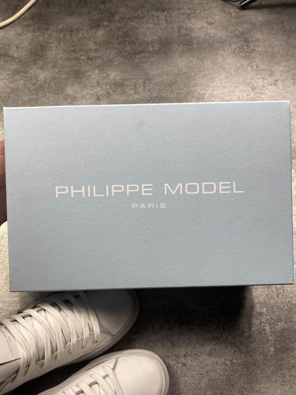 Basket Philippe Model Paris en Cuir Made In Italy Blanc ~ Taille 40 2