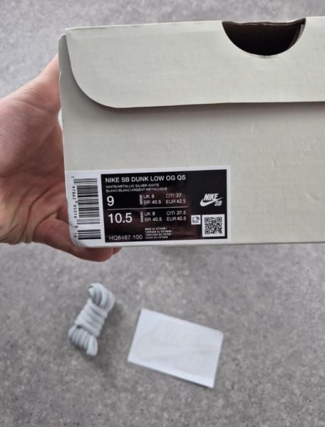 Nike SB Dunk Low Supreme 94 White Metallic Silver taille 42,5