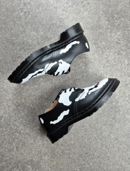 Dr. Martens Supreme 1461 3-Eye Skull Shoes taille 42