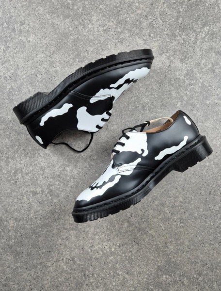 Dr. Martens Supreme 1461 3-Eye Skull Shoes taille 42
