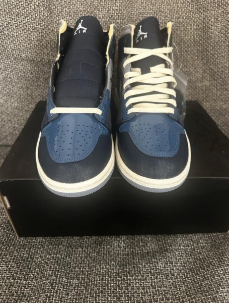 Nike Air Jordan 1 craft SE