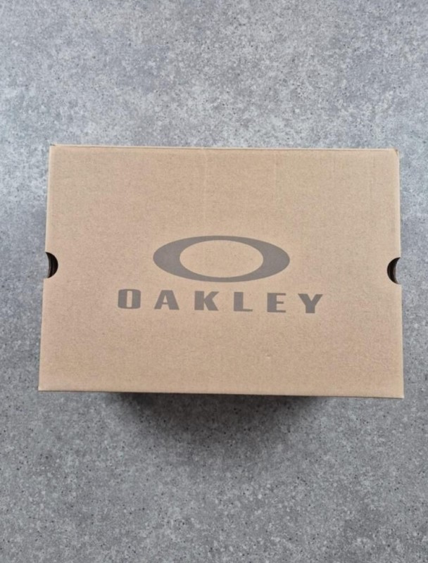 Oakley Edge Flex Palace Skateboards taille 41,5 2