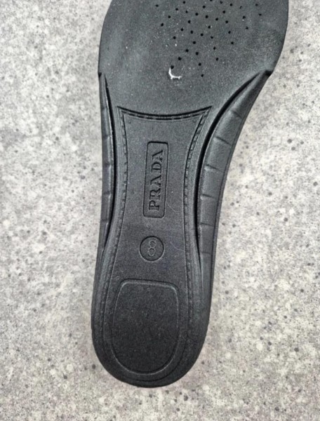 Prada Collapse Re-Nylon and Suede Sneakers taille 42