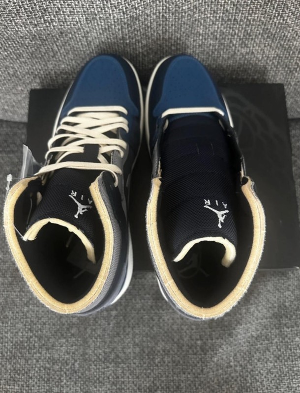 Nike Air Jordan 1 craft SE 2