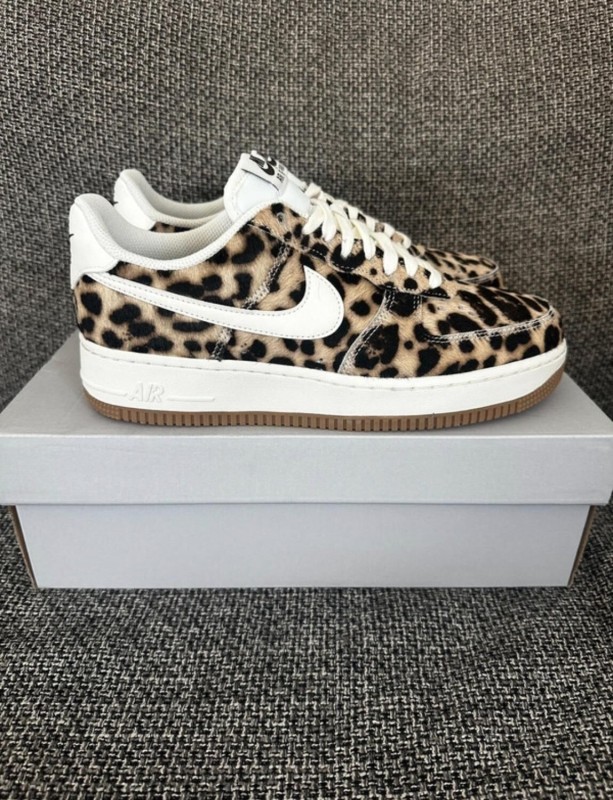 Nike Air Force 1