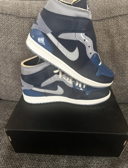 Nike Air Jordan 1 craft SE
