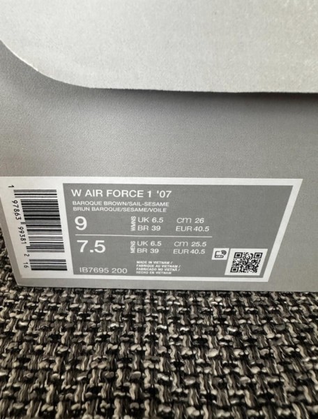 Nike Air Force 1