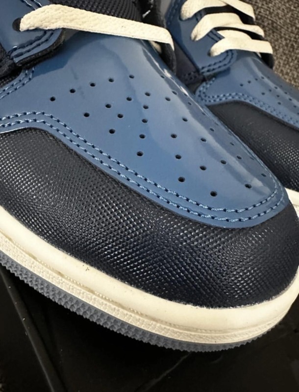 Nike Air Jordan 1 craft SE 2