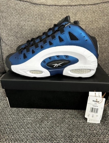Reebok ES22