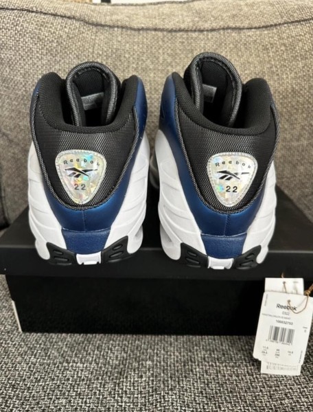 Reebok ES22