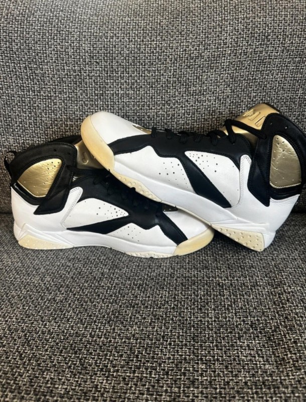 Nike Air Jordan 7 "Champagne" 2