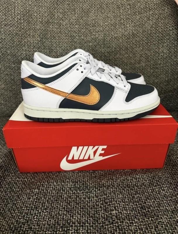 Nike dunk low