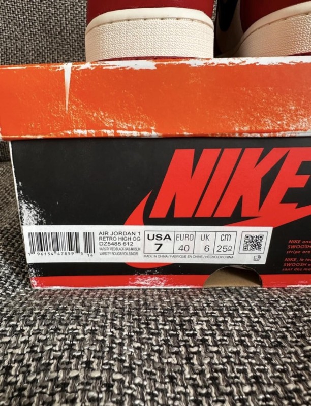 Nike Air Jordan 1 chicago 2