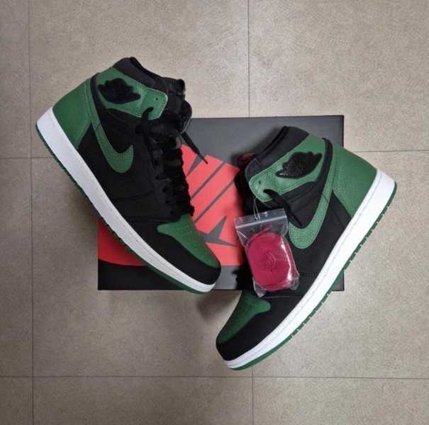 Jordan 1 "Pine green" 2020
