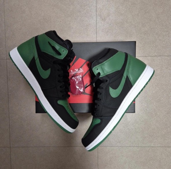 Jordan 1 "Pine green" 2020