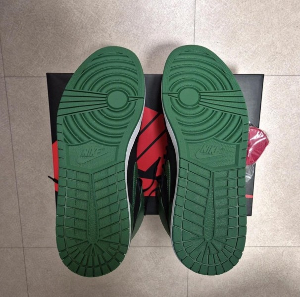 Jordan 1 "Pine green" 2020