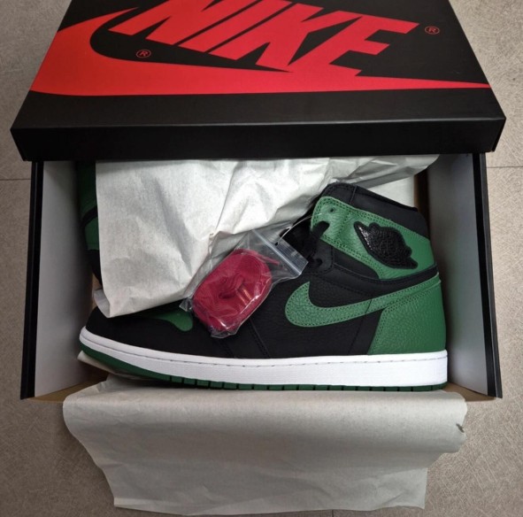 Jordan 1 "Pine green" 2020