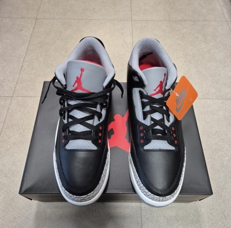 Jordan 3 "Black Cement" 2
