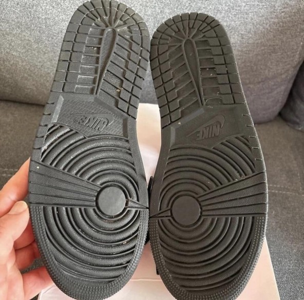 Jordan 1 mid Turf 42