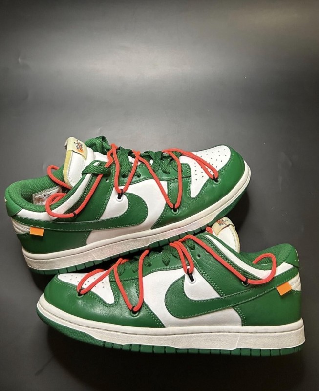 Nike Dunk Low x Off White
