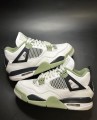 Jordan 4 Seafoam