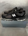 New Balance 2002r