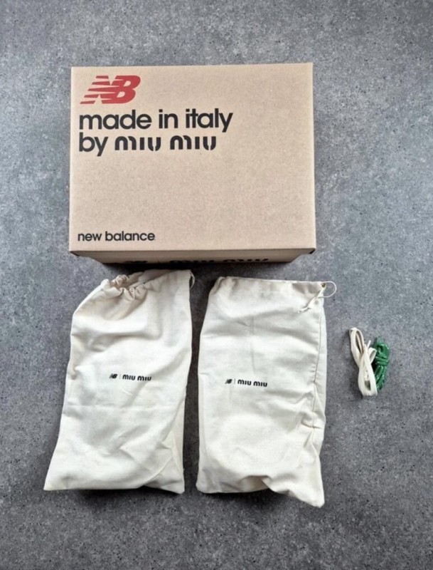 New Balance Miu Miu 530 SL Ecru taille 41 2