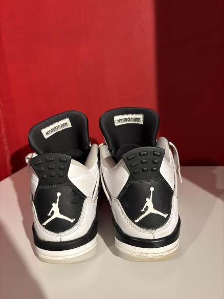 Jordan 4 military