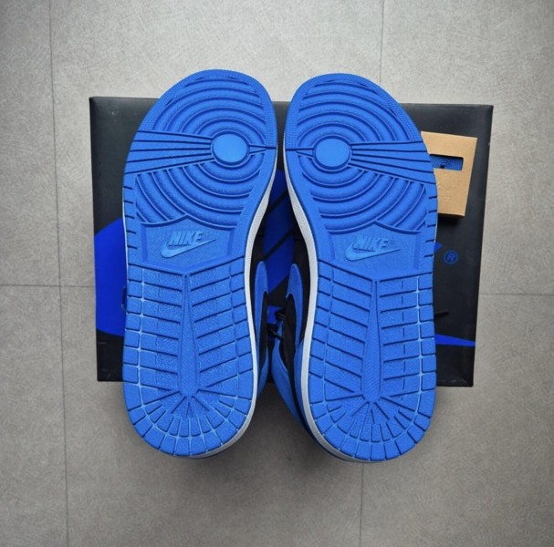 Jordan 1 "Royal" Reimagined