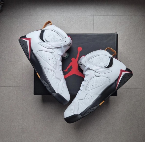Jordan 7 "Cardinal"