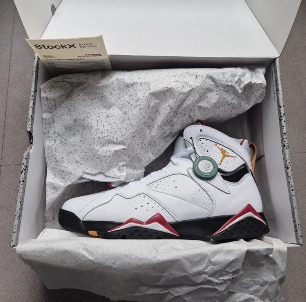 Jordan 7 "Cardinal"