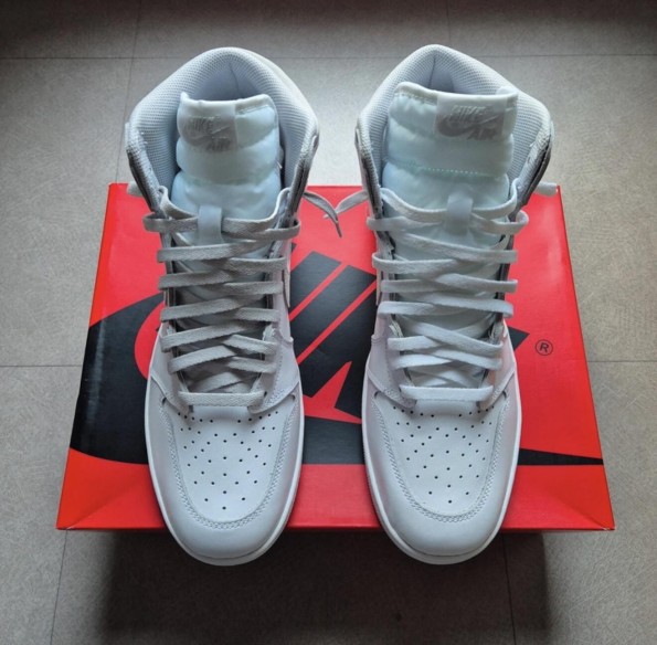 Jordan 1 High "Neutral Grey"