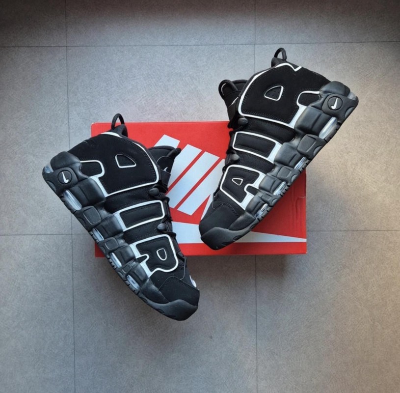 Air More Uptempo 96 "Black & White" 2