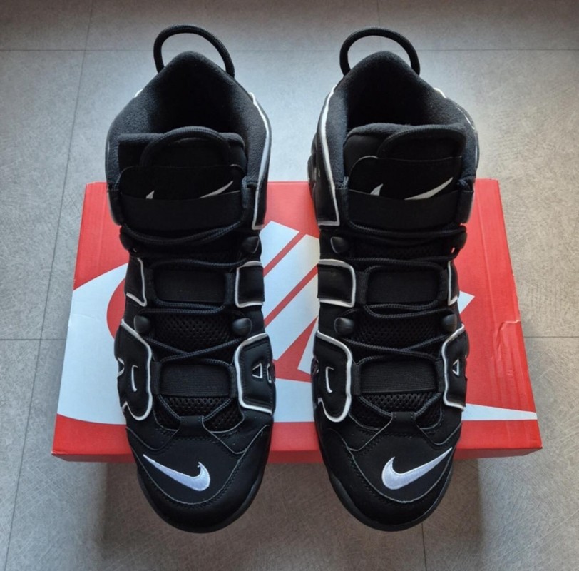 Air More Uptempo 96 "Black & White" 2