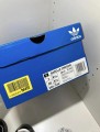Adidas Gazelle Indoor - Noir / Blanc brillante