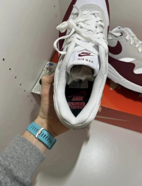 Nike Air Max 1 - Stranger Things Taille 45,5 - Neuf