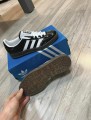 Adidas Gazelle indoor brillante noire / blanche - taille 40 - neuve avec boite