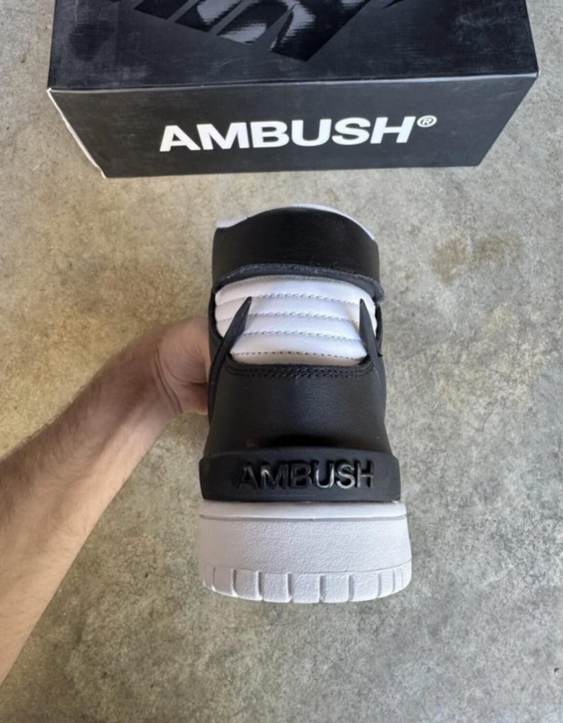 Nike Dunk high Ambush black 2
