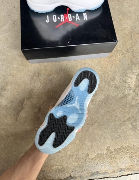 Jordan 11 Legend Blue