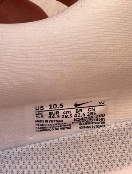 Nike Vomero Premium Sail