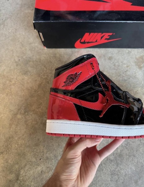 Jordan 1 high bred patent